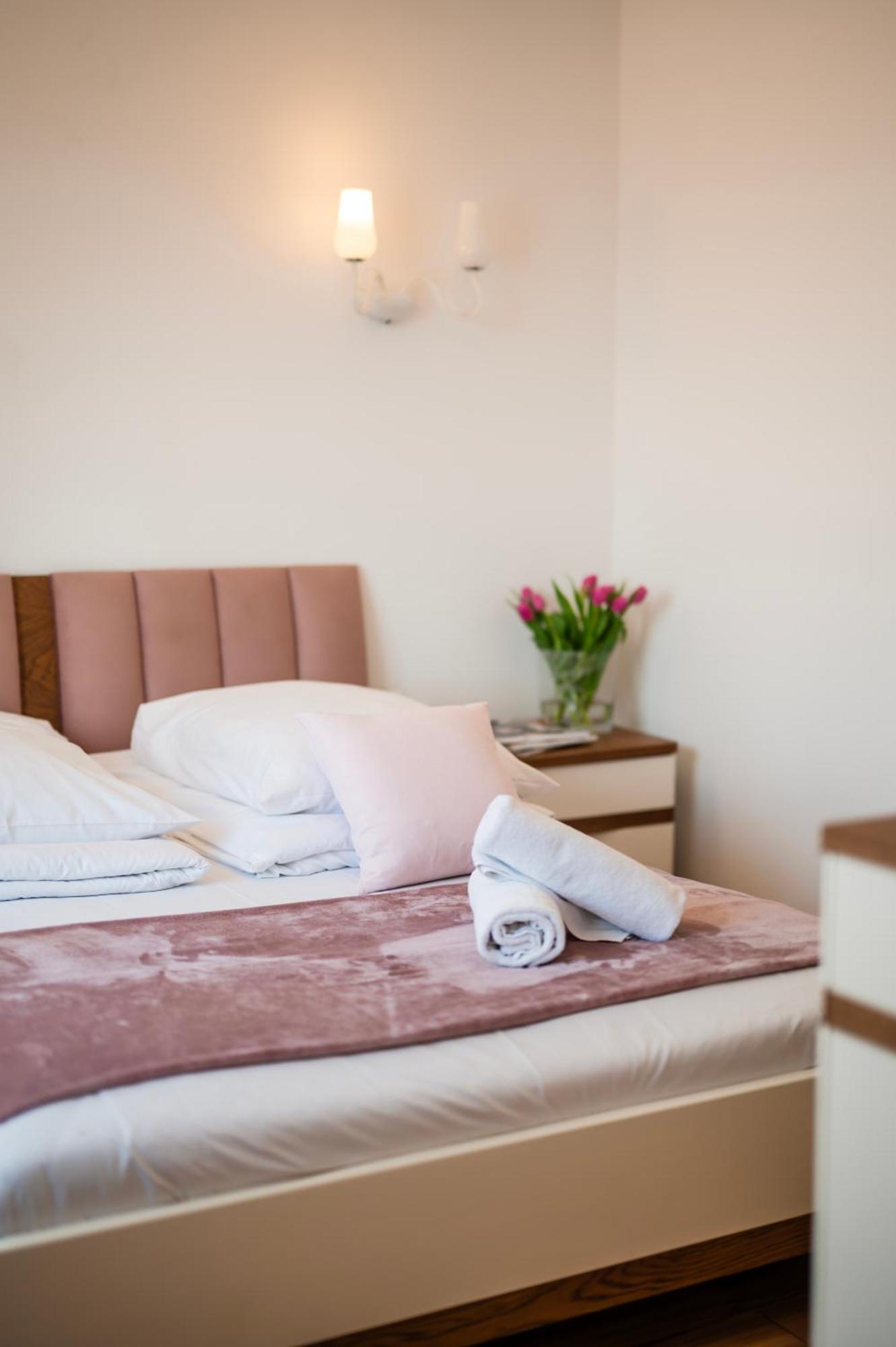 Florencja Parking Gratis Moxy Te&Am Cracow Krakau Buitenkant foto